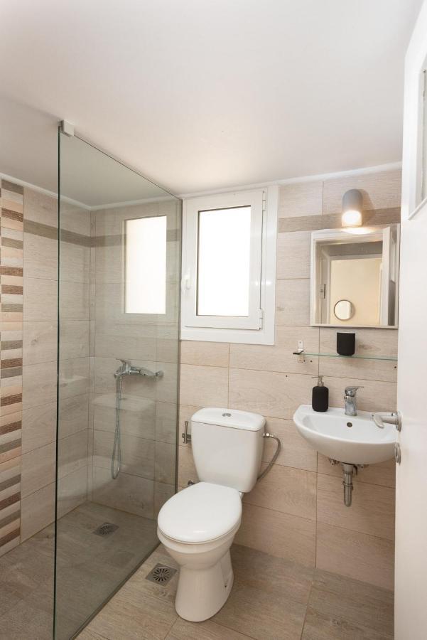 So Athens - Stylish 2 Bedroom Flat Bagian luar foto